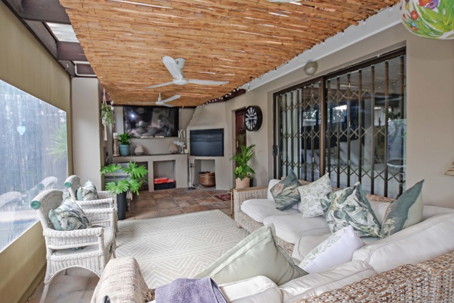  Bedroom Property for Sale in West Beach Western Cape